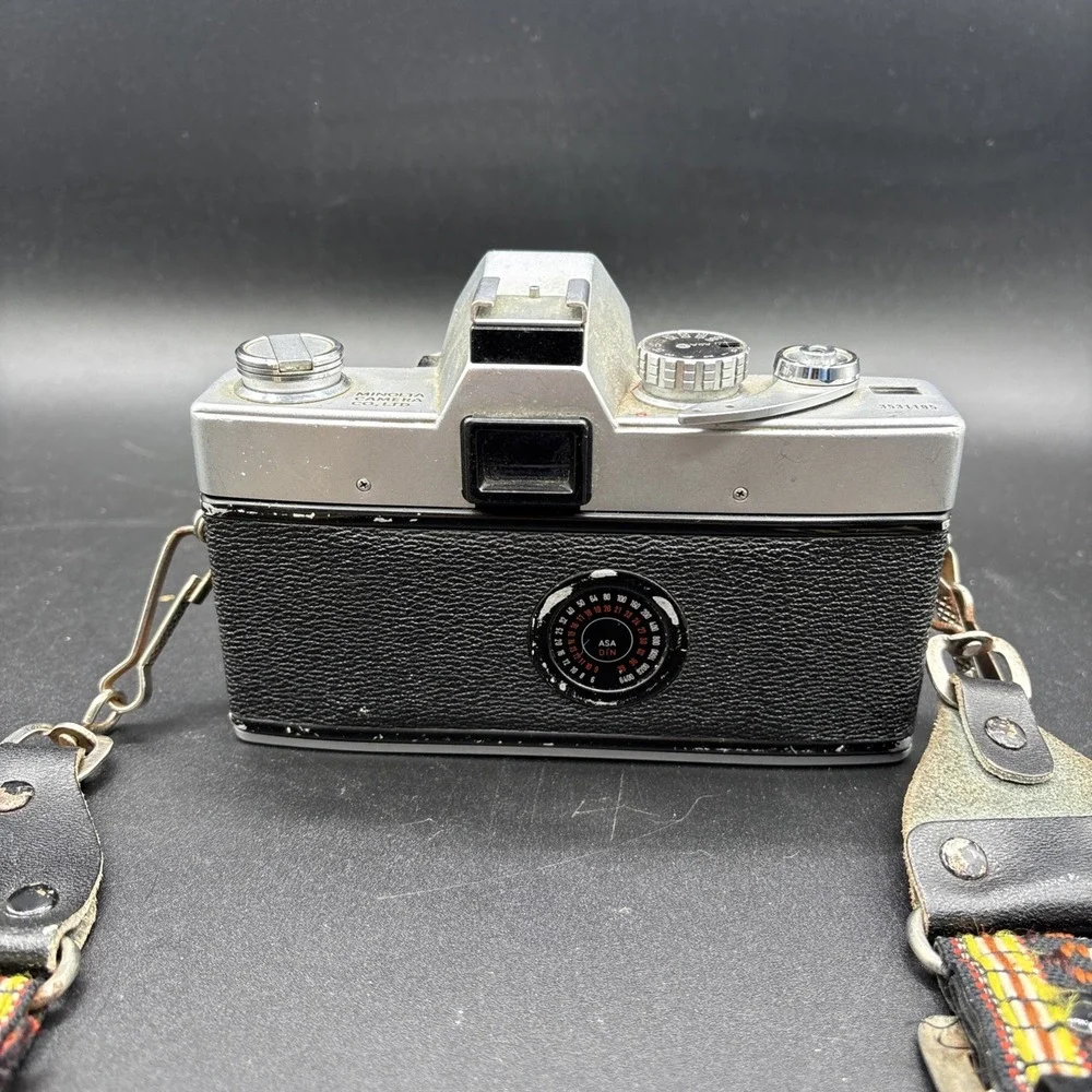 Minolta SRT 101 Film Camera w/ MC ROKKOR PF 50mm f 1.7 Lens